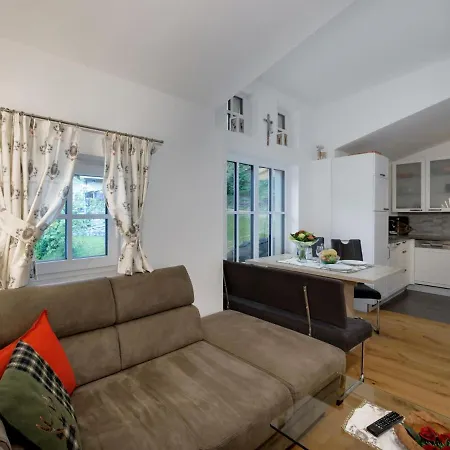 Windbach Chalet *